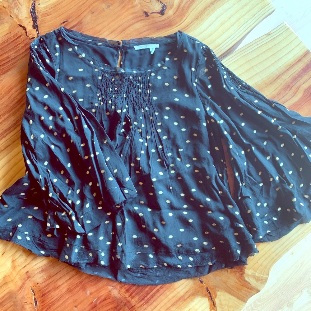 Gorgeous Anthro Top ~ New Years Perhaps? 🎇